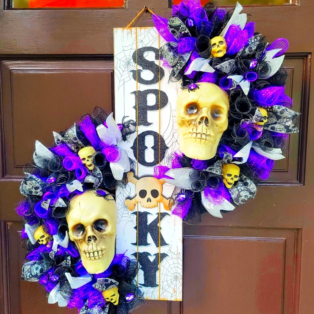 32 inch Halloween Ribbon Wreath